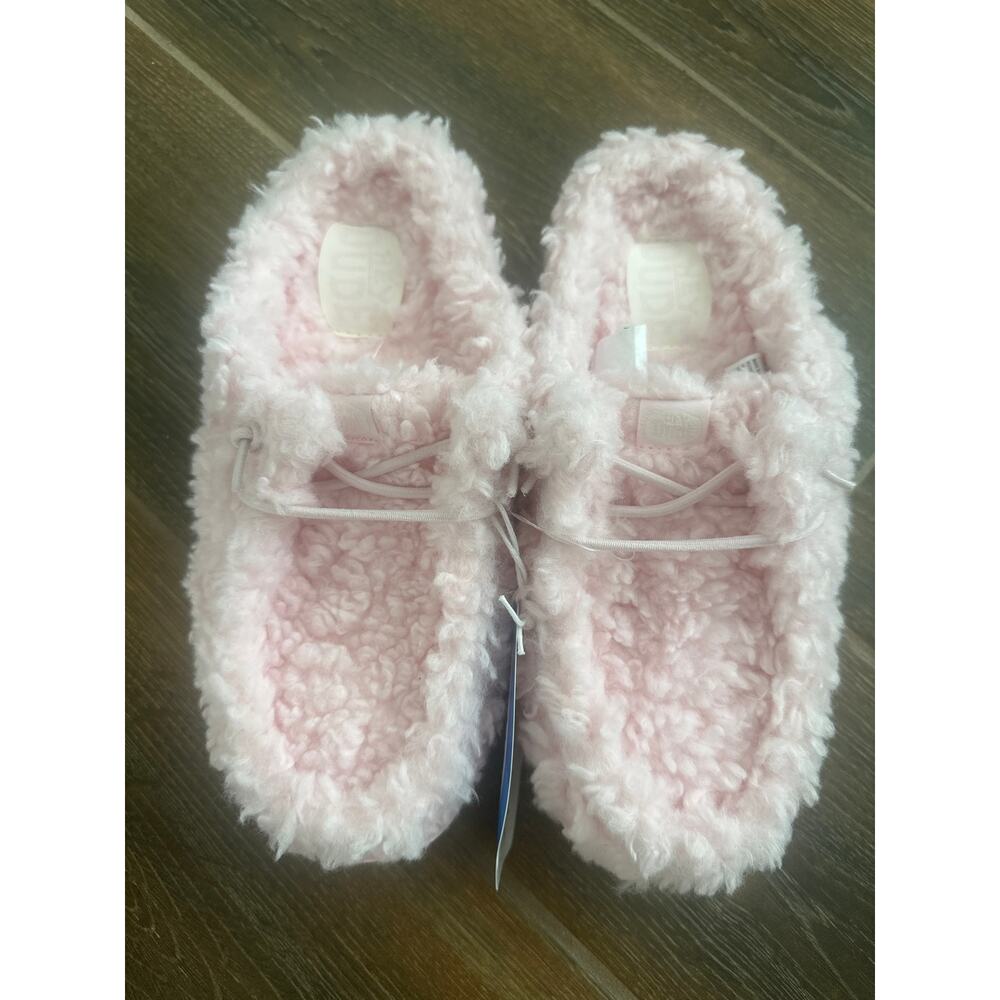 HEYDUDE Wendy Slipper Light Pink Faux Fur Fuzzy Slip On Shoes Mule Moccasin Mule - Picture 8 of 10